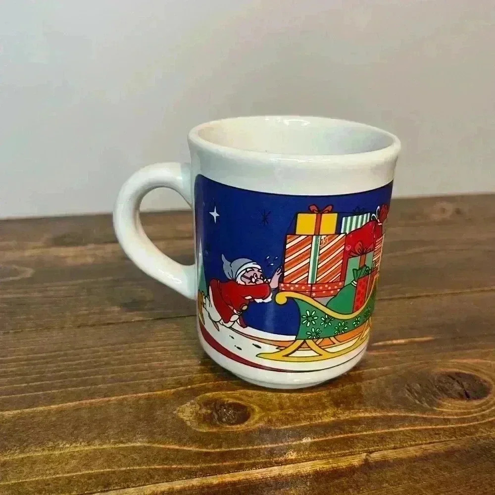 Santa Christmas Novelty Mrs. Claus Coffee Mug 12oz Cup Emerald Collection Sleigh